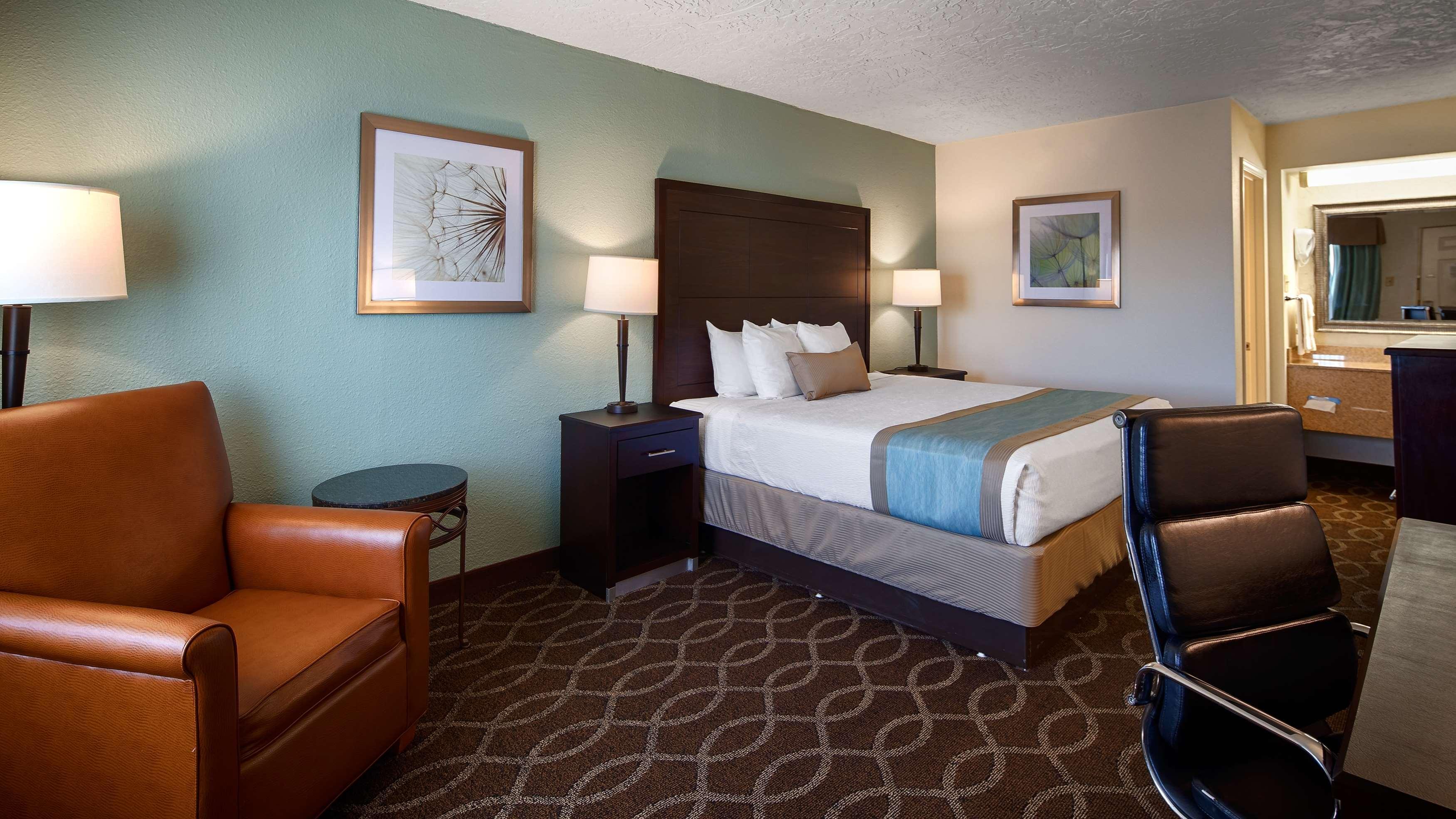 Quality Inn Clinton North Bagian luar foto