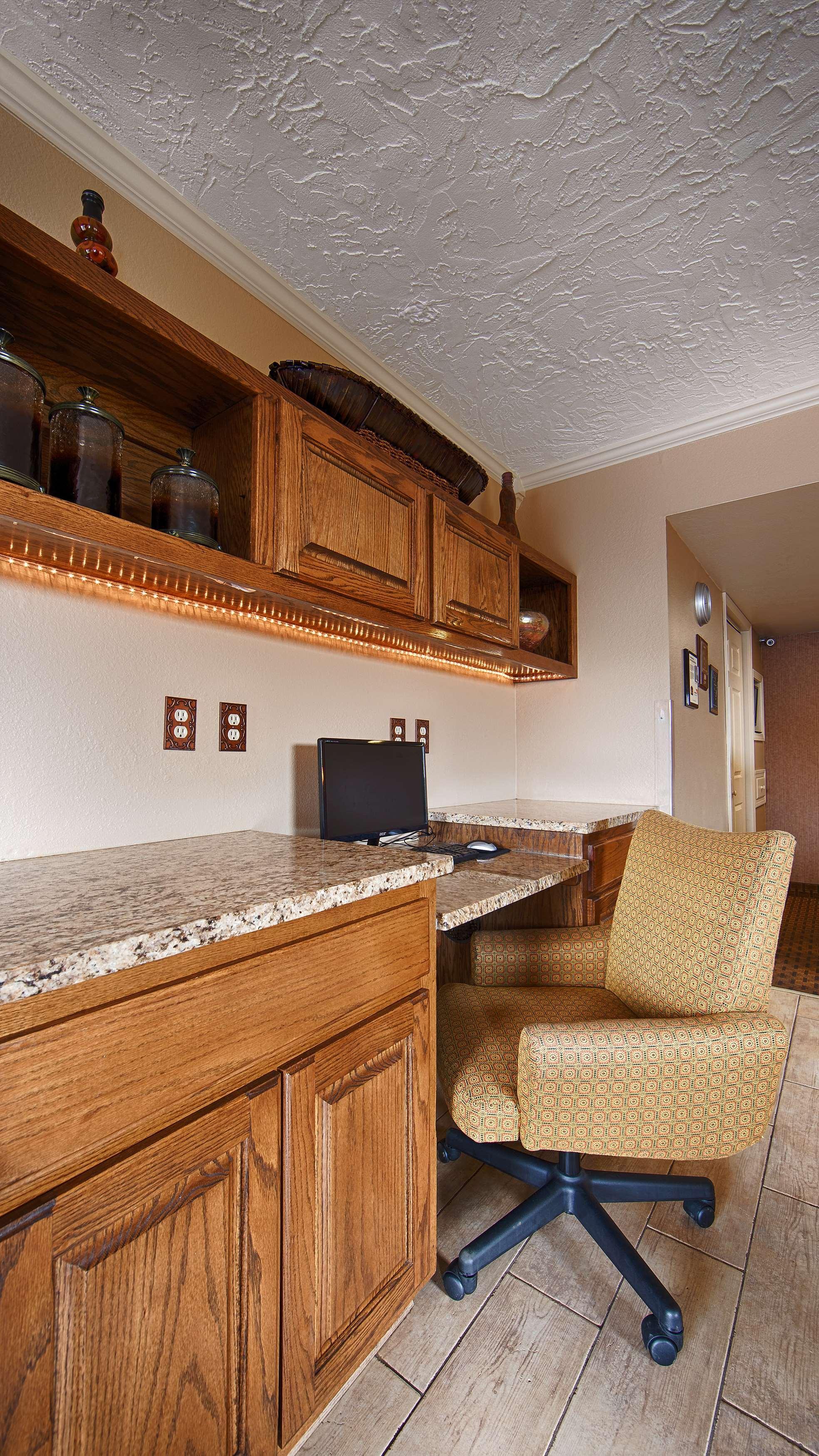 Quality Inn Clinton North Bagian luar foto