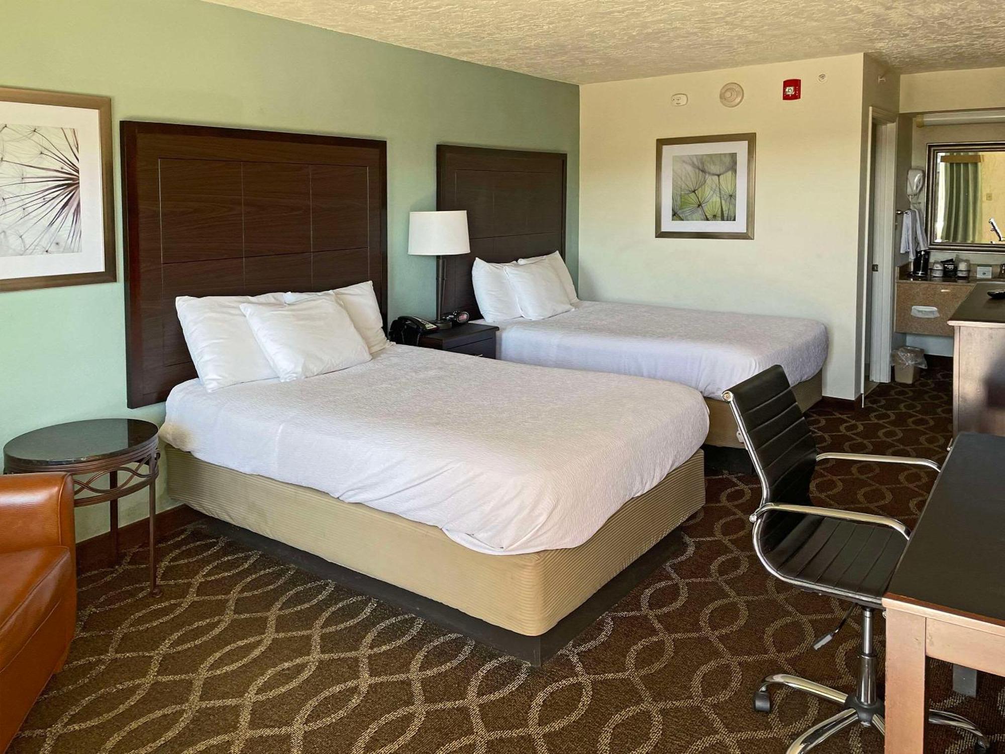 Quality Inn Clinton North Bagian luar foto