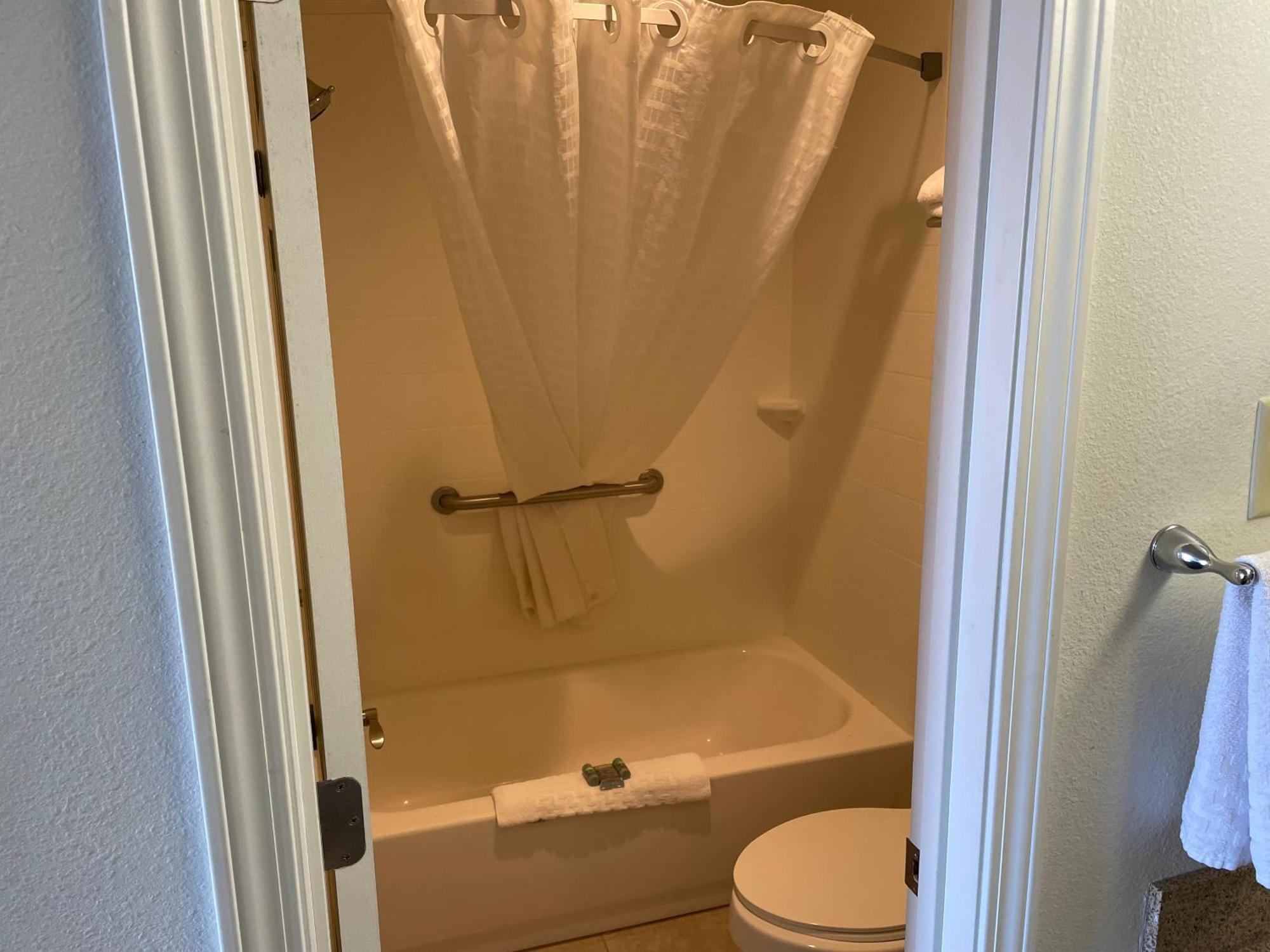 Quality Inn Clinton North Bagian luar foto