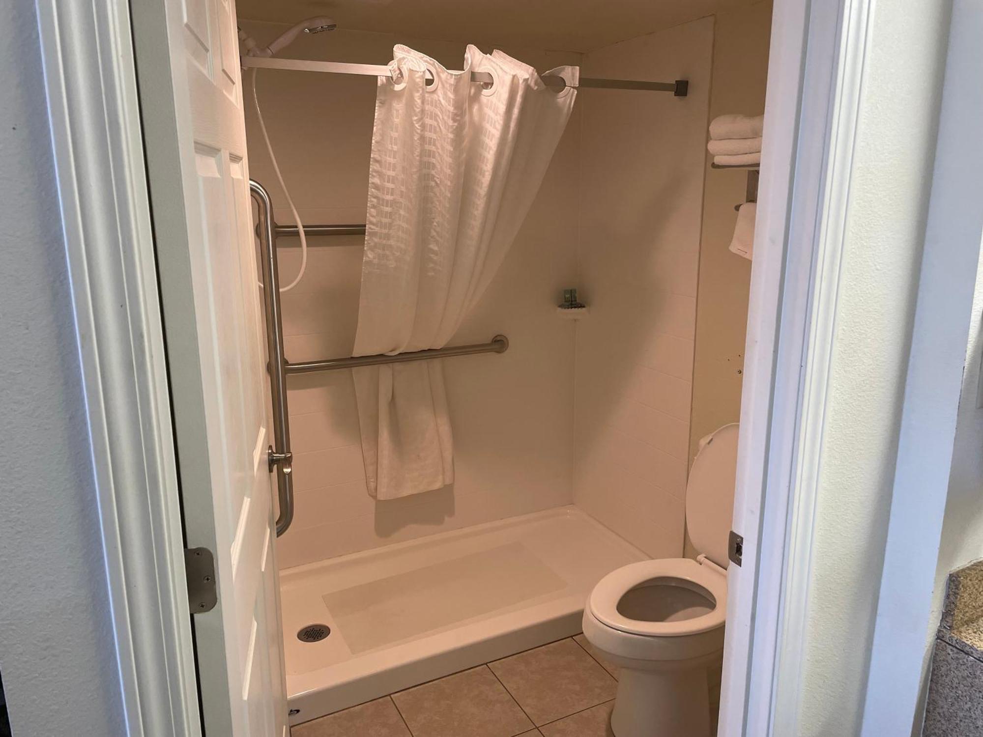 Quality Inn Clinton North Bagian luar foto