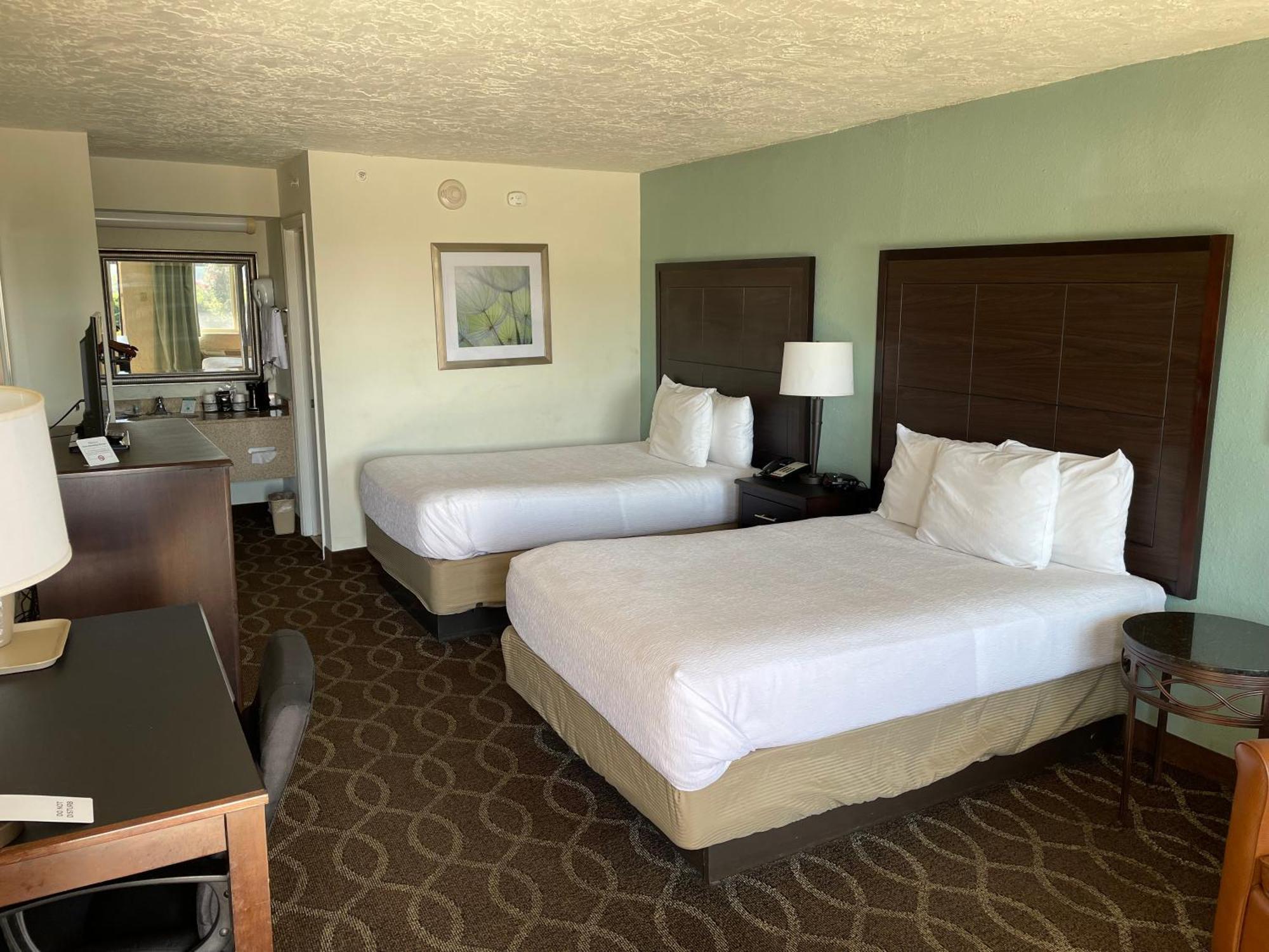 Quality Inn Clinton North Bagian luar foto