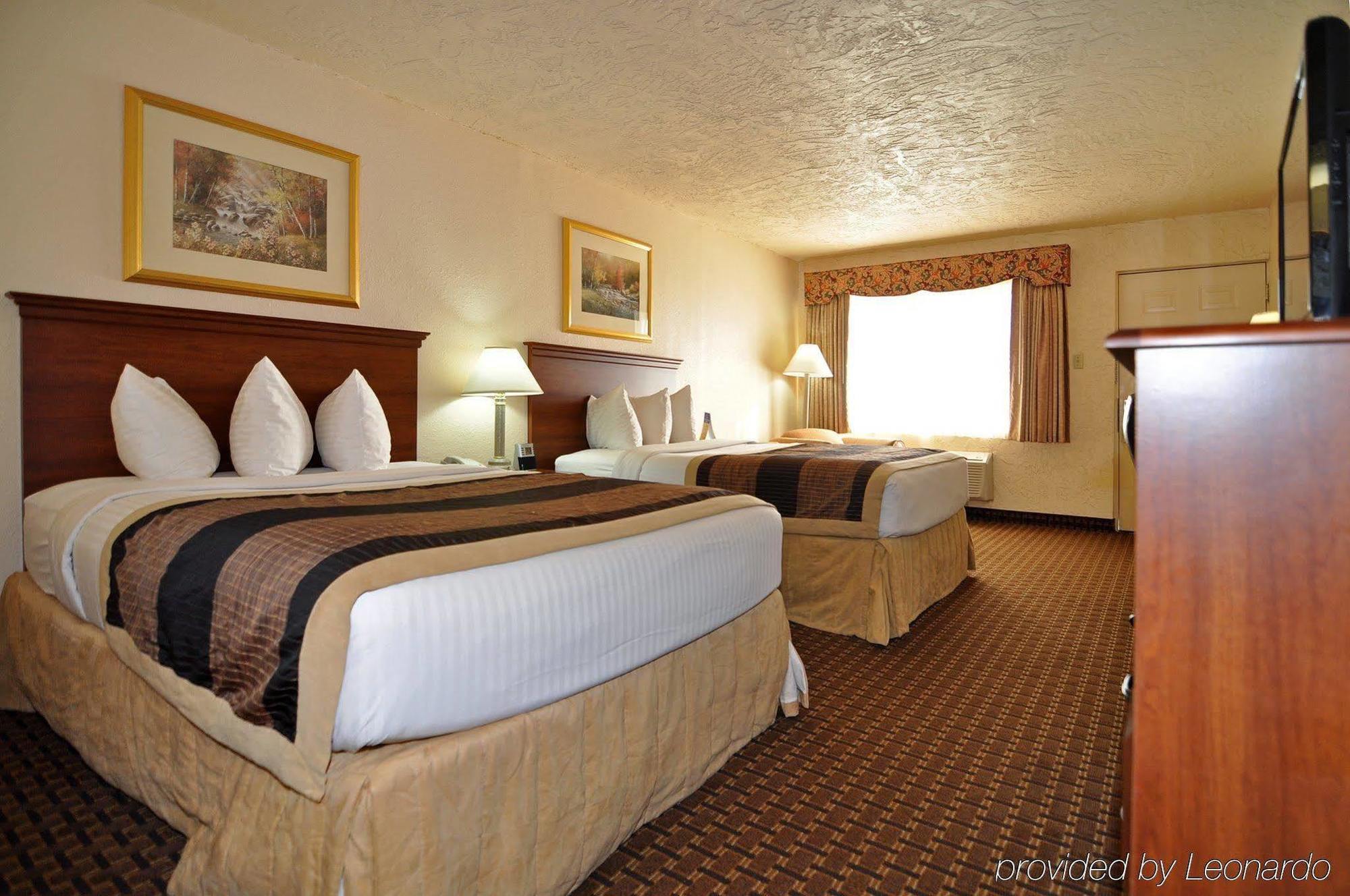 Quality Inn Clinton North Bagian luar foto